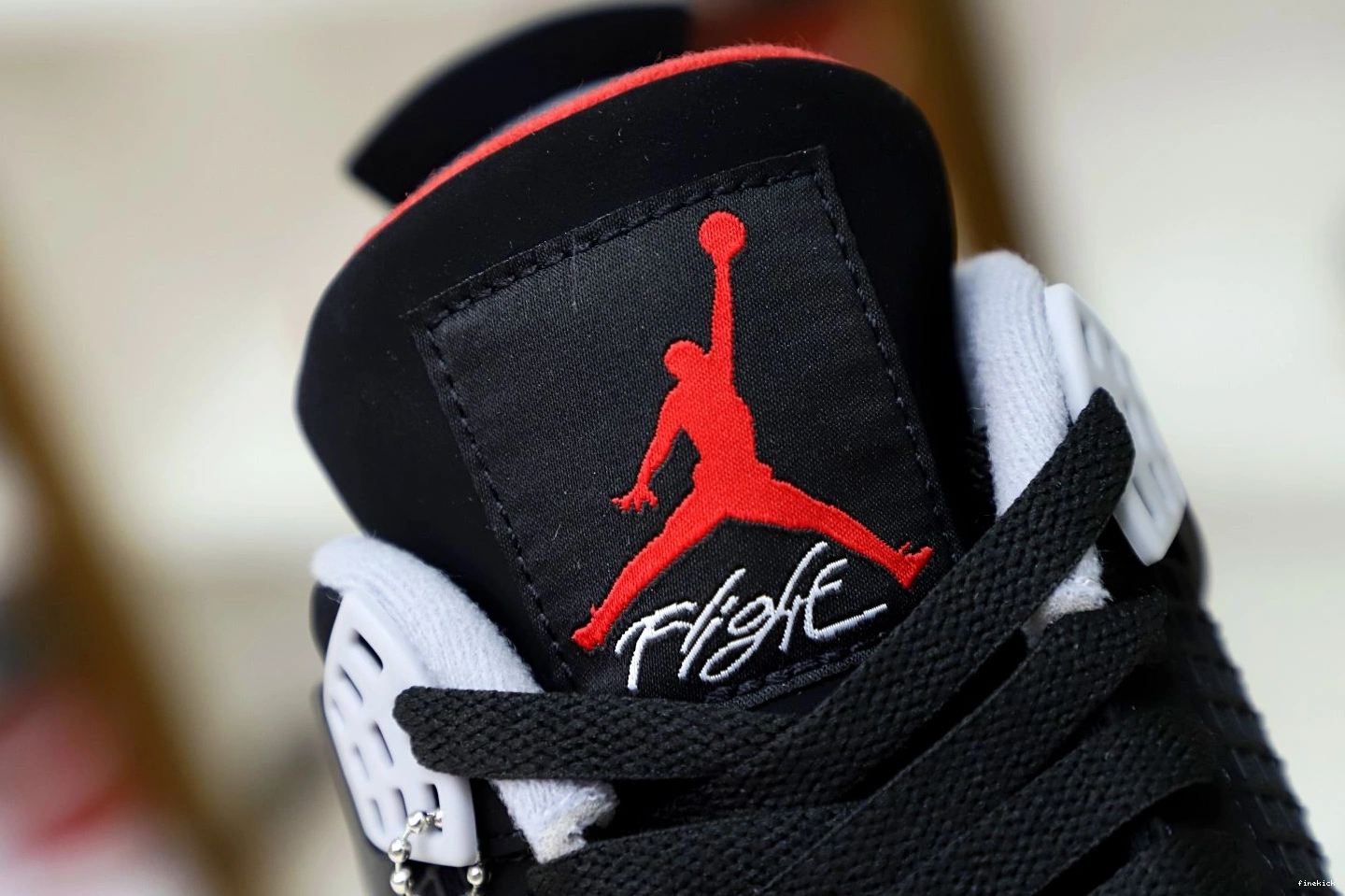 AIR 'BRED' OG RETRO 2019 JORDAN 4 0307